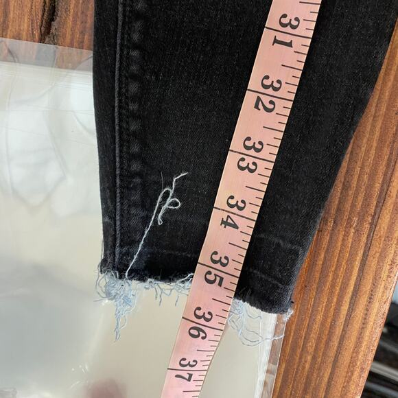 Spanx Women's Vintage Distressed Ankle Skinny Jeans Black Pull On Size Medium - Picture 14 of 16